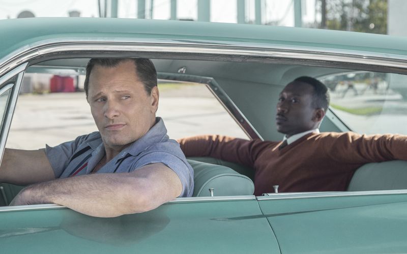 Auch viele Jahre nach dem Ende der Sklaverei und der Rassentrennung sind die USA noch immer ein zutiefst rassistisches Land. Filme wie "Green Book - Eine besondere Freundschaft" zeigen, wie brutal und ungerecht schwarze Menschen in dem Land der angeblich unbegrenzten Möglichkeiten behandelt wurden und werden. 