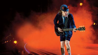 Bild zu Artikel Angus Young