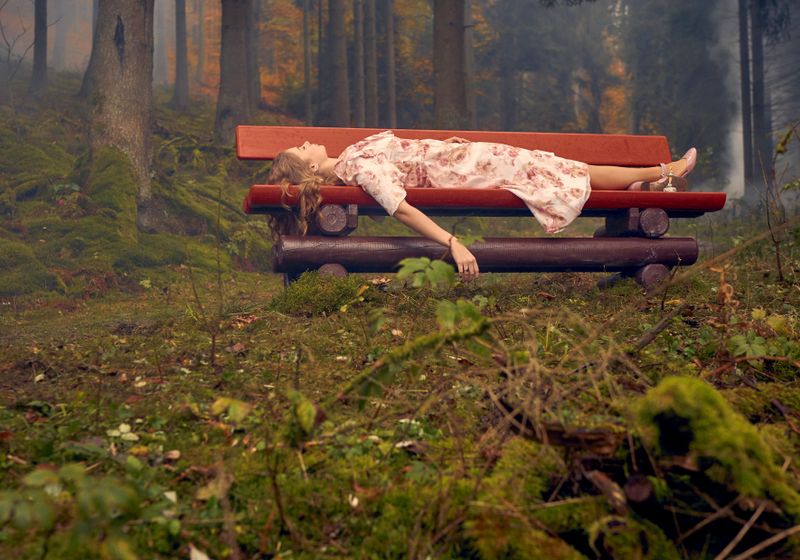 Die Abiturientin Sonja Risse (Johanna Hens) wurde vor 25 Jahren tot im Wald gefunden.