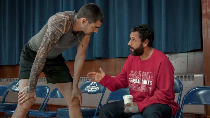 Adam Sandler Ganz Ernst Trailer Zum Sportdrama Hustle Swyrl