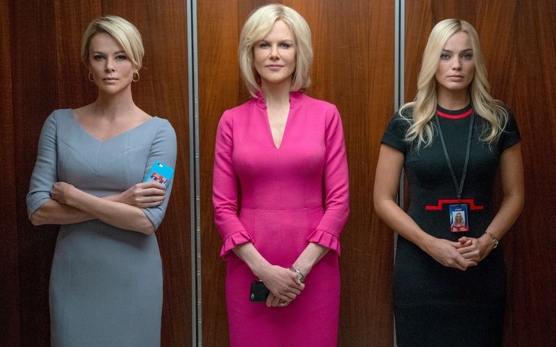 Solidarität unter Frauen stand ihnen nie im Sinn. Megyn Kelly (Charlize Theron, links), Gretchen Carlson (Nicole Kidman, Mitte) und Kayla Pospisil (Margot Robbie) treffen sich zufällig im Fahrstuhl.