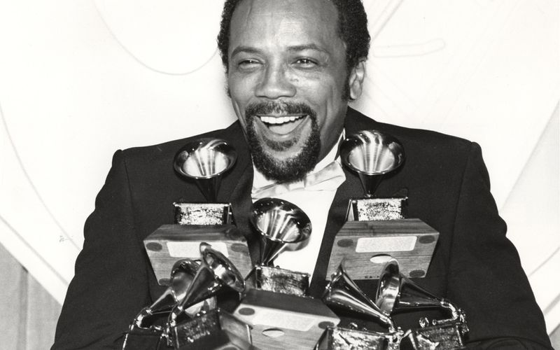 Quincy Jones hat das erfolgreichste Album aller Zeiten produziert und insgesamt 28 Grammys gewonnen.