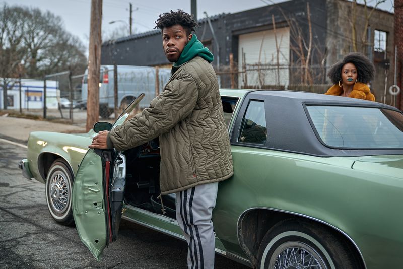 Dealer Fontaine (John Boyega, links) und Prostituierte Yo-Yo (Teyonah Parris) fragen sich: Was ist bloß in unserem Viertel los? 