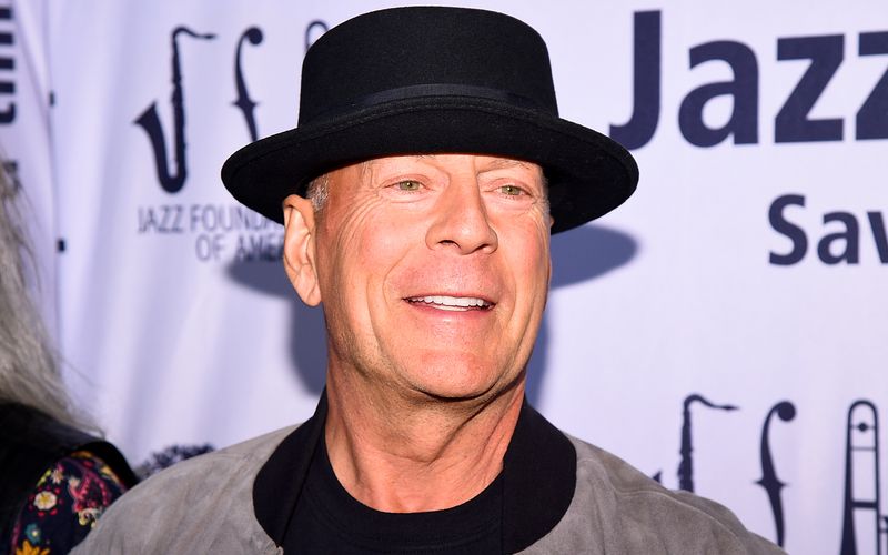 Einen amerikanischeren Action-Helden als Bruce Willis kann man sich eigentlich gar nicht vorstellen. Doch nicht New York oder Los Angeles führen ihn stolz als Sohn der Stadt, sondern das beschauliche Idar-Oberstein in Rheinland-Pfalz. Bruce Willis ist nicht der einzige Promi, dessen Geburtsort Sie überraschen dürfte. 