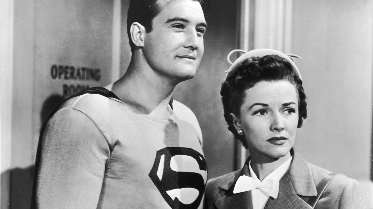 Trauer Um Phyllis Coates Superman Star Stirbt Mit 96 Swyrl Entertainment Themen Die Dich 
