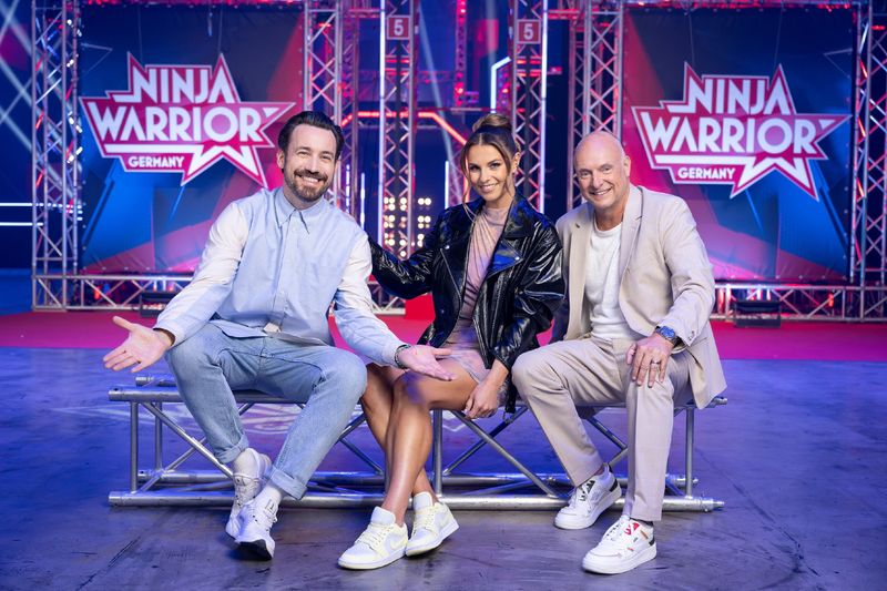 Jan Köppen (links), Laura Wontorra und Frank Buschmann sind auch in diesem Jahr die RTL-Gesichter bei "Ninja Warrior Germany".