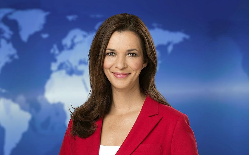 "Tagesschau"-Moderatorin Julia-Niharika Sen moderiert künftig in Vertretung auch die "Tagesthemen".