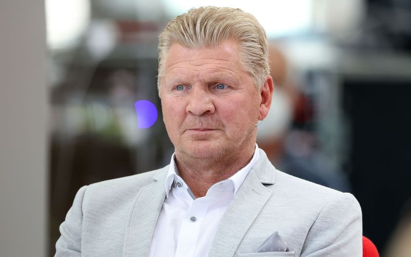 Stefan Effenberg war am Sonntag im "Doppelpass" zu sehen. Als ihm eine Frage über Franz Beckenbauer gestellt wurde, verließ er weinend das Studio.