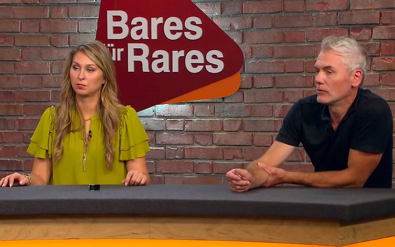 Artur und Stefan wollten bei Horst Lichter in der Dienstagsausgabe der ZDF-Trödelshow "Bares für Rares" wissen, ob die Bronzefigur aus Familienbesitz überhaupt original war. Dabei handelte es sich um eine starke Frauendarstellung, die nicht nur zur Entstehungszeit sehr beliebt war. Auch im Händlerraum war das Objkt begehrt und führte zu heftigem Streit ...