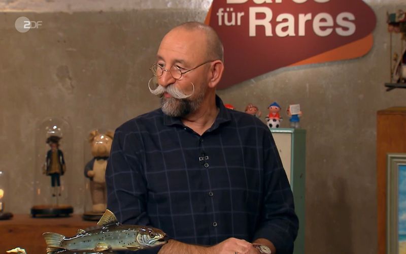 Horst Lichter verliebte sich in der Mittwochsausgabe der ZDF-Trödelshow "Bares für Rares" in Objekte, die er noch nie zuvor gesehen hatte.