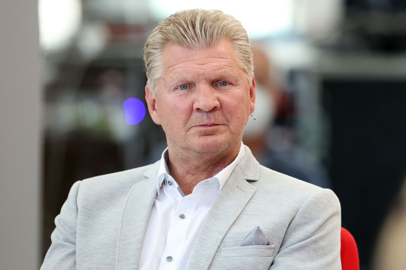 Stefan Effenberg ist gebürtiger Hamburger. In zweiter Ehe ist er mit Claudia Effenberg verheiratet.