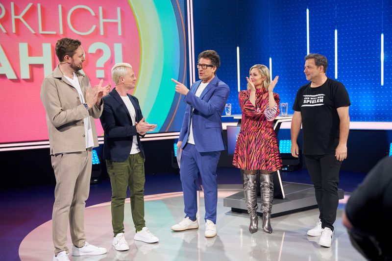 Vier Promis machten sich mit Moderator Daniel Hartwich bei "Wirklich wahr?!" (RTL) auf die schwere Suche nach der Wahrheit.