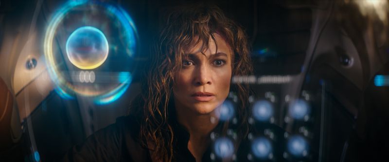 Für die Zukunft der Menschheit: Jennifer Lopez kämpft im Netflix-Thriller "Atlas" mit Künstlicher Intelligenz gegen Künstliche Intelligenz.