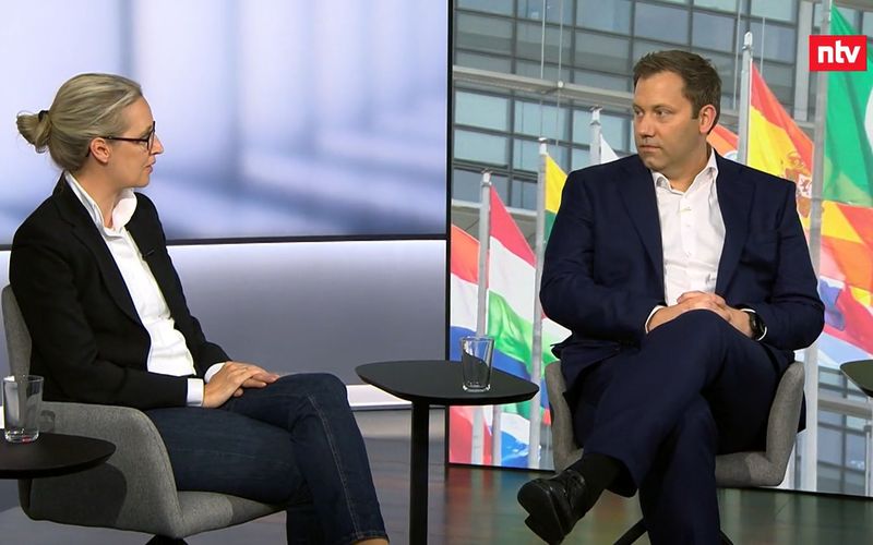 "Sie haben mich und die Partei gerade als Nazis bezeichnet?" AfD-Chefin Alice Weidel und SPD-Parteivorsitzender Lars Klingbeil gerieten beim ntv-Wahl-Talk zur Europawahl aneinander.