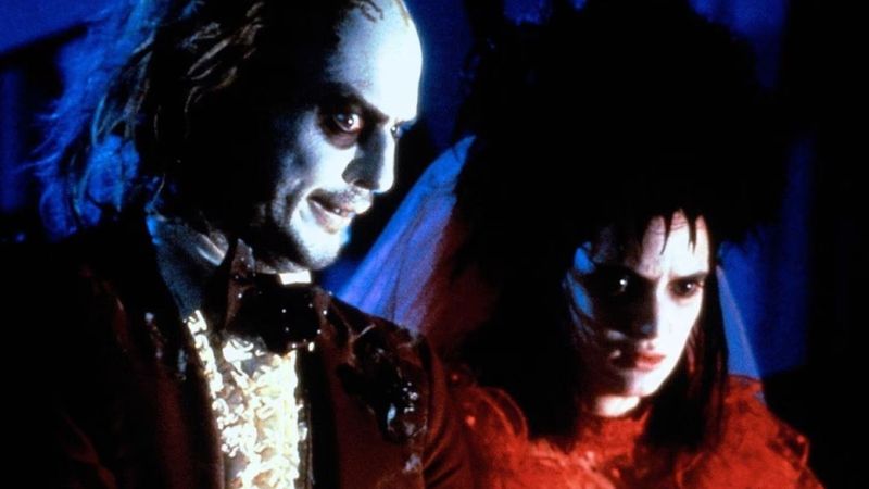 Mit 15 drehte Winona Ryder ihren ersten größeren Film ("Lucas"), mit 17 spielte sie in "Beetlejuice" an der Seite von Michael Keaton. Ihr Weg führte danach weiter nach oben, Anfang der 2000-er gab es jedoch eine Verurteilung wegen wiederholten Ladendiebstahls und in der Folge einen heftigen Karriereknick.