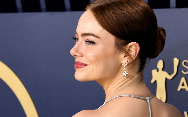 Der erste Job, den die zweifache Oscar-Preisträgerin Emma Stone jemals hatte? Kein Witz, Hundekuchenbäckerin: "Ich glaube, drei Kunden haben meine Leckerlis als ungenießbar für ihre Hunde bezeichnet", verriet Stone der "Vanity Fair". Wie gut, dass sie inzwischen einen Job hat, der ihr wirklich liegt: Schauspielerin. Eine Karriere in Bildern.