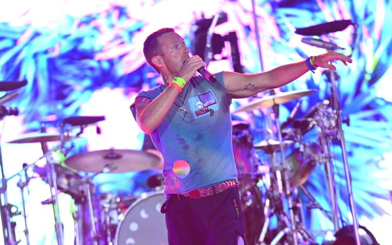 Teure Altlasten für Coldplay um Frontmann Chris Martin: Ein Gericht entschied, dass die Band an ihren einstigen Manager eine Millionenzahlung leisten muss.