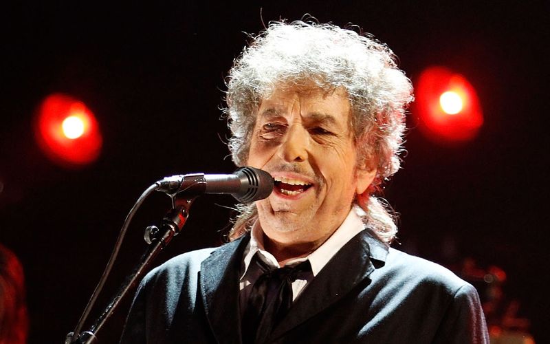 Bob Dylan scheint wenig von der Handynutzung vieler Konzertbesucher zu halten.