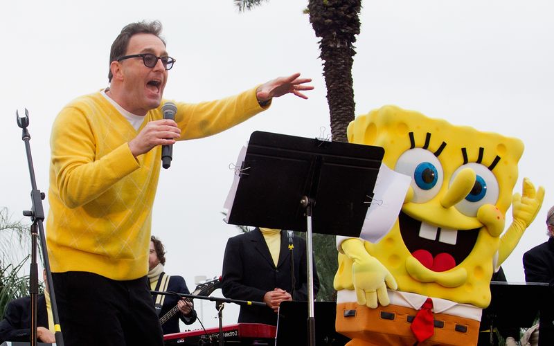 Quadratisch, witzig, gut: Spongebob Schwammkopf mit Synchronsprecher, Tom Kenny.