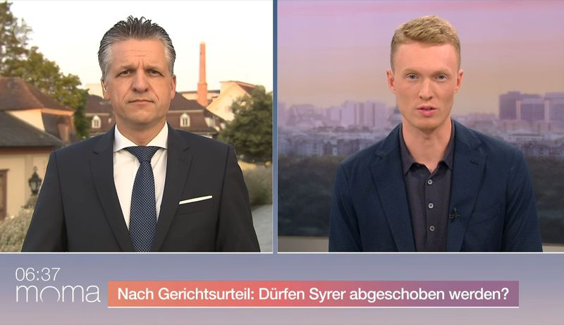 Im Gespräch mit moma-Moderator Philip Wortmann (rechts) nannte Thorsten Frei die Entscheidung im Fall eines Syrers als "wegweisendes Urteil".