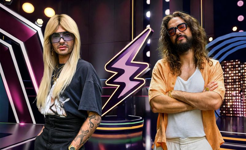 Bill (links) und Tom Kaulitz treten in der "Superduper Show" erstmals als Gegner gegeneinander an.