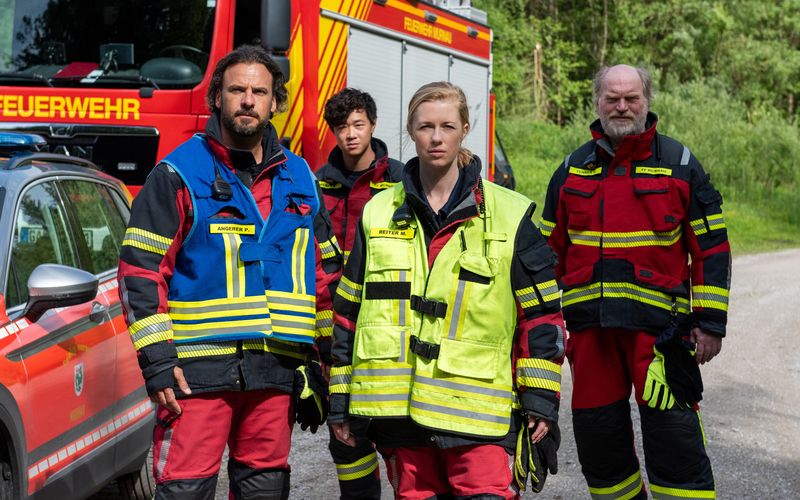 Sie erwarten vier neue Fälle (von links): Peter Angerer (Stephan Luca), Florian Weber (Xiduo Zhao), Marie Reiter (Christine Eixenberger) und Gerhard Tenner (Ferdinand Dörfler).