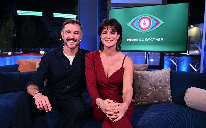 Eingespieltes Moderationsteam: Jochen Schropp und Marlene Lufen führen auch 2024 wieder durch die "Promi Big Brother"-Hauptshow bei SAT.1.