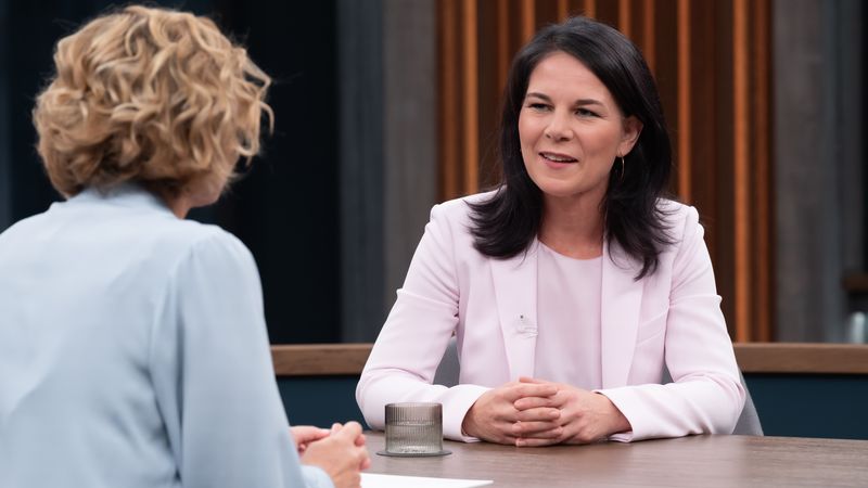 Außenministerin Annalena Baerbock (Die Grünen) war am Sonntag bei "Caren Miosga" eingeladen.