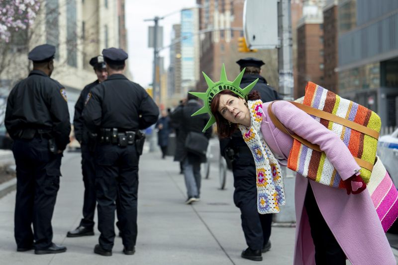 In "Good Wife" war sie nur eine Nebenfigur: Nun hat die Anwältin Elsbeth Tascioni (Carrie Preston) eine eigene Serie.