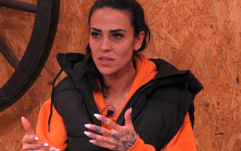 Elena Miras hatte nach einem Spiel bei "Promi Big Brother" mit gesundheitlichen Problemen zu kämpfen.