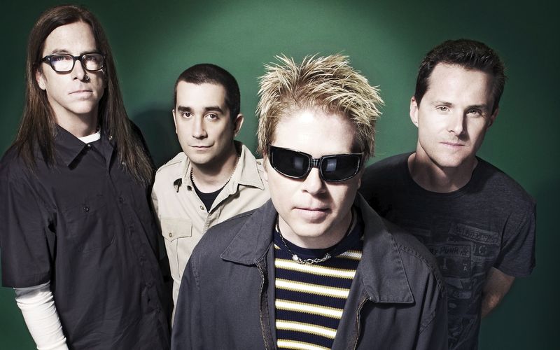 Zusammen mit Green Day traten The Offspring 1994 ein großes Punk-Revival los. Am 11. Oktober veröffentlicht die Band um Sänger Dexter Holland (zweiter von rechts) ihr elftes Studioalbum "Supercharged". Ein willkommener Anlass, um zu fragen, was aus all den Punkbands der 1990-er eigentlich geworden ist. 