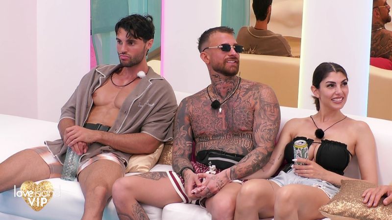 Suchen bei "Love Island VIP" die Liebe: Marcellino Kremers, Luigi "Gigi" Birofio und Yeliz Koc.