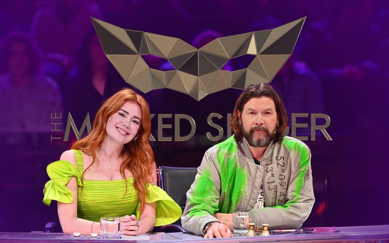 Das gab es noch nie bei "The Masked Singer": Palina Rojinski und Rea Garvey treten als permanentes Rateteam gegen ein wöchentlich wechselndes Rate-Duo an.