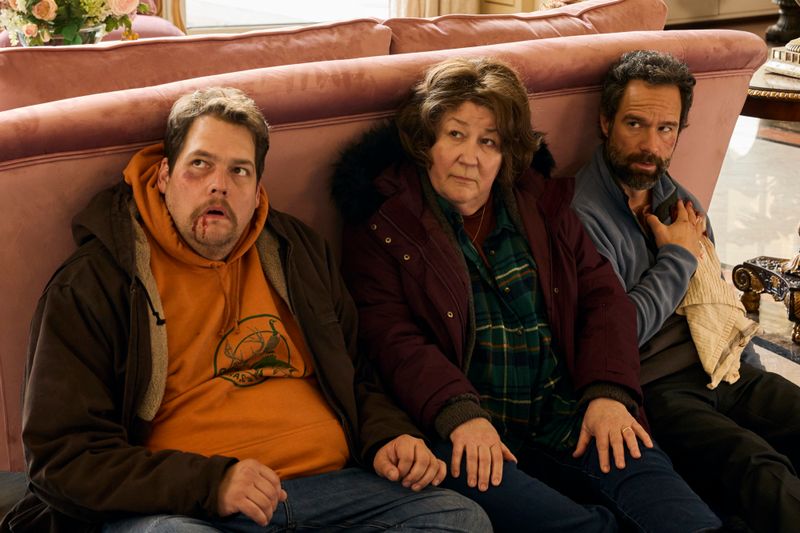 Remy (Guillaume Cyr, links), Ruth (Margo Martindale) und Mike (Chris Diamantopoulos) wollen mit Ahornsirup das ganz große Ding drehen.