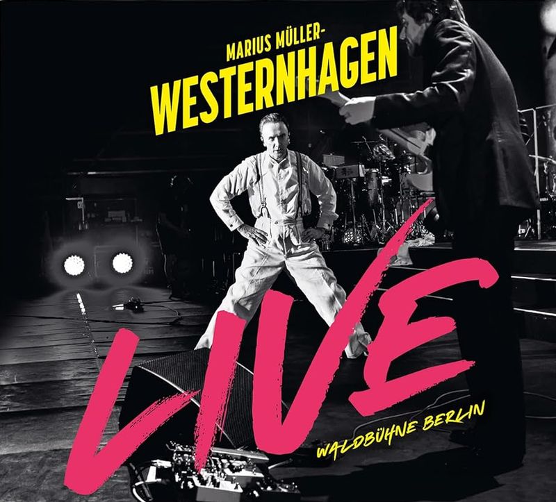 Ein besonderes Konzertereignis: Marius Müller-Westernhagen präsentiert mit "Live Waldbühne Berlin" einen Mitschnitt seines Auftritts in Berlin im Mai 2024.