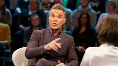 Bild zu Artikel Robbie Williams bei "maischberger" - 11.12.2024