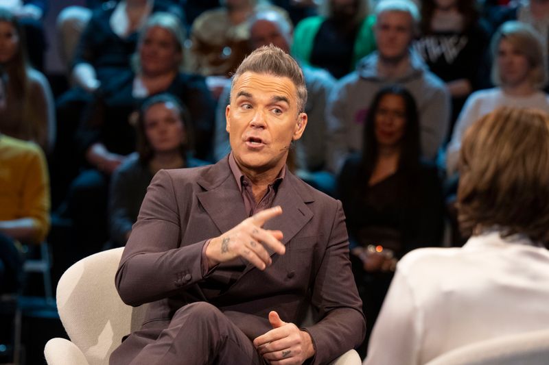 Popstar Robbie Williams stellte sich am Mittwochabend den Fragen von Talkmasterin Sandra Maischberger.