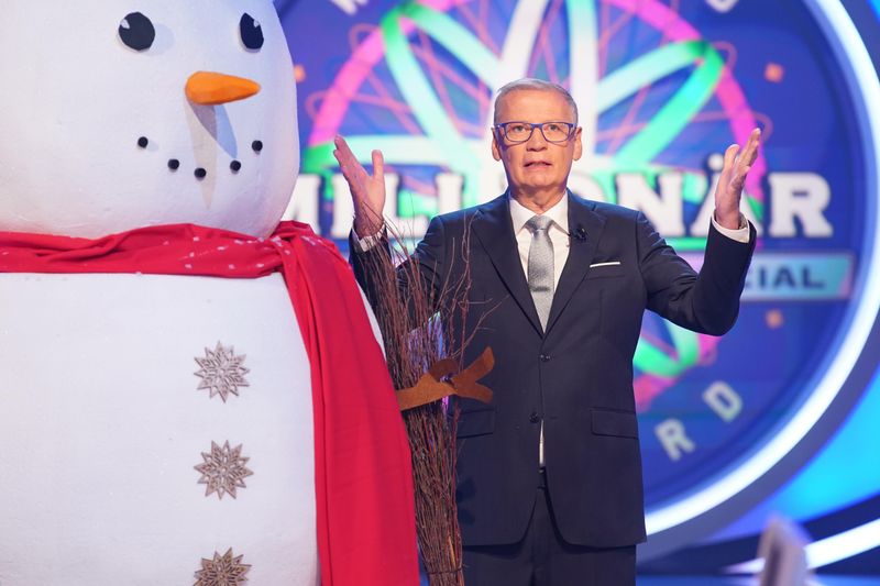 Moderator Günther Jauch empfängt seine Kandiaten zum Weihnachtsspecial.