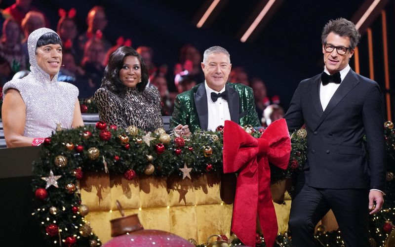 Gerade noch haben Jurymitglieder Jorge González, Motsi Mabuse, Joachim Llambi und Moderator Daniel Hartwich den "Christmas Dancing Star" gekürt, da stehen schon die 14 Teilnehmer und Teilnehmerinnen der nächsten Staffel "Let's Dance" fest.