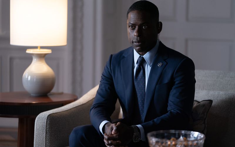 Der Personenschützer Xavier Collins (Sterling K. Brown) steht unter Verdacht, seinen Boss, den US-Präsidenten, umgebracht zu haben.