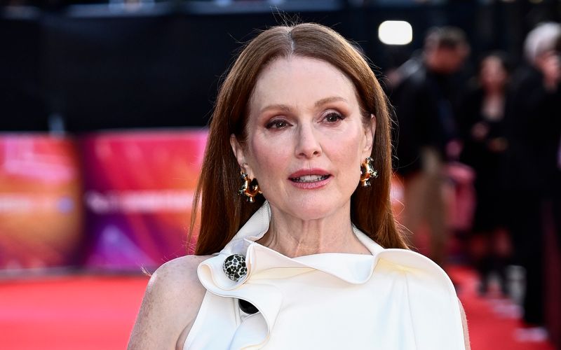 Julianne Moore hat 2007 ein Kinderbuch veröffentlicht. Nun wurde es für den Gebrauch an US-Schulen verboten.