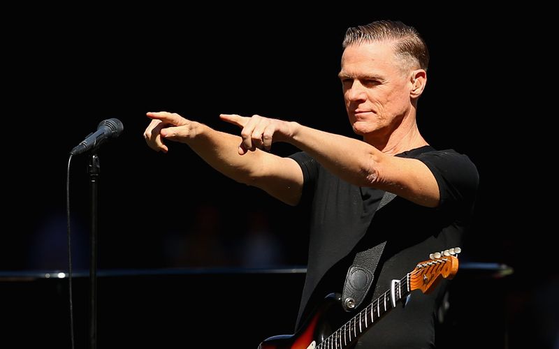 Im Sommer 1969 war Bryan Adams neun Jahre alt. "The best days of my life" dürfte der Kanadier damals also kaum erlebt haben. Wie Adams mehrfach erklärte, handele es sich bei der "69" aus "Summer Of '69" auch gar nicht um das Jahr - es gehe vielmehr um seine Vorlieben im Bett. 